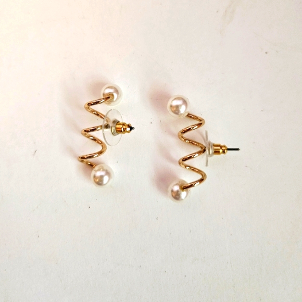 Squiggle Earrings